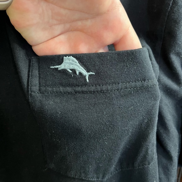 Tommy Bahama T-Shirt - Picture 4 of 4